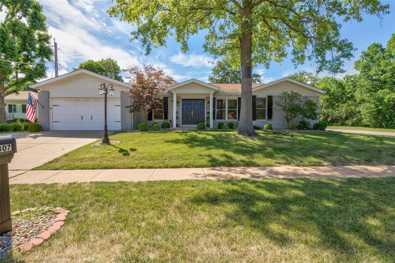 Property Photo: 10807 Lavinia MO 63123