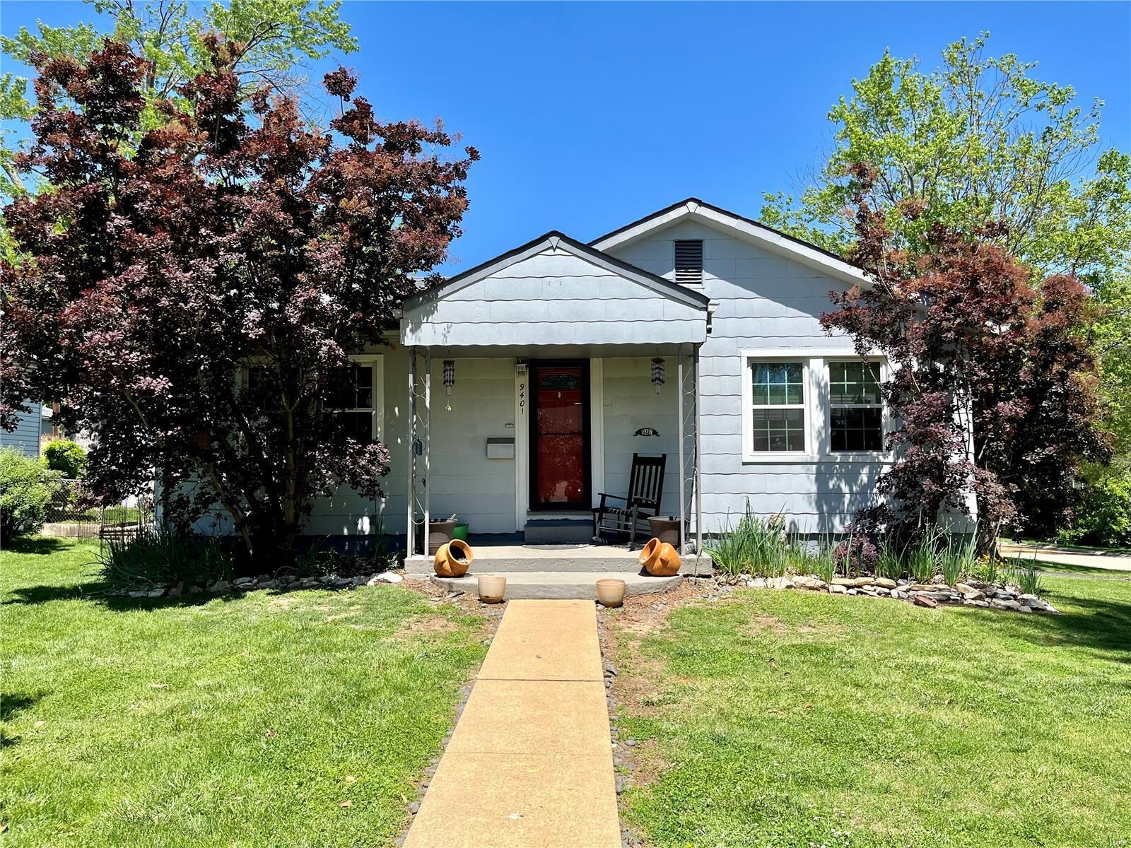 Property Photo: 9401 Cloverhurst Drive MO 63123