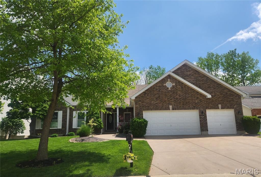 Property Photo: 405 Scenic Drive MO 63376