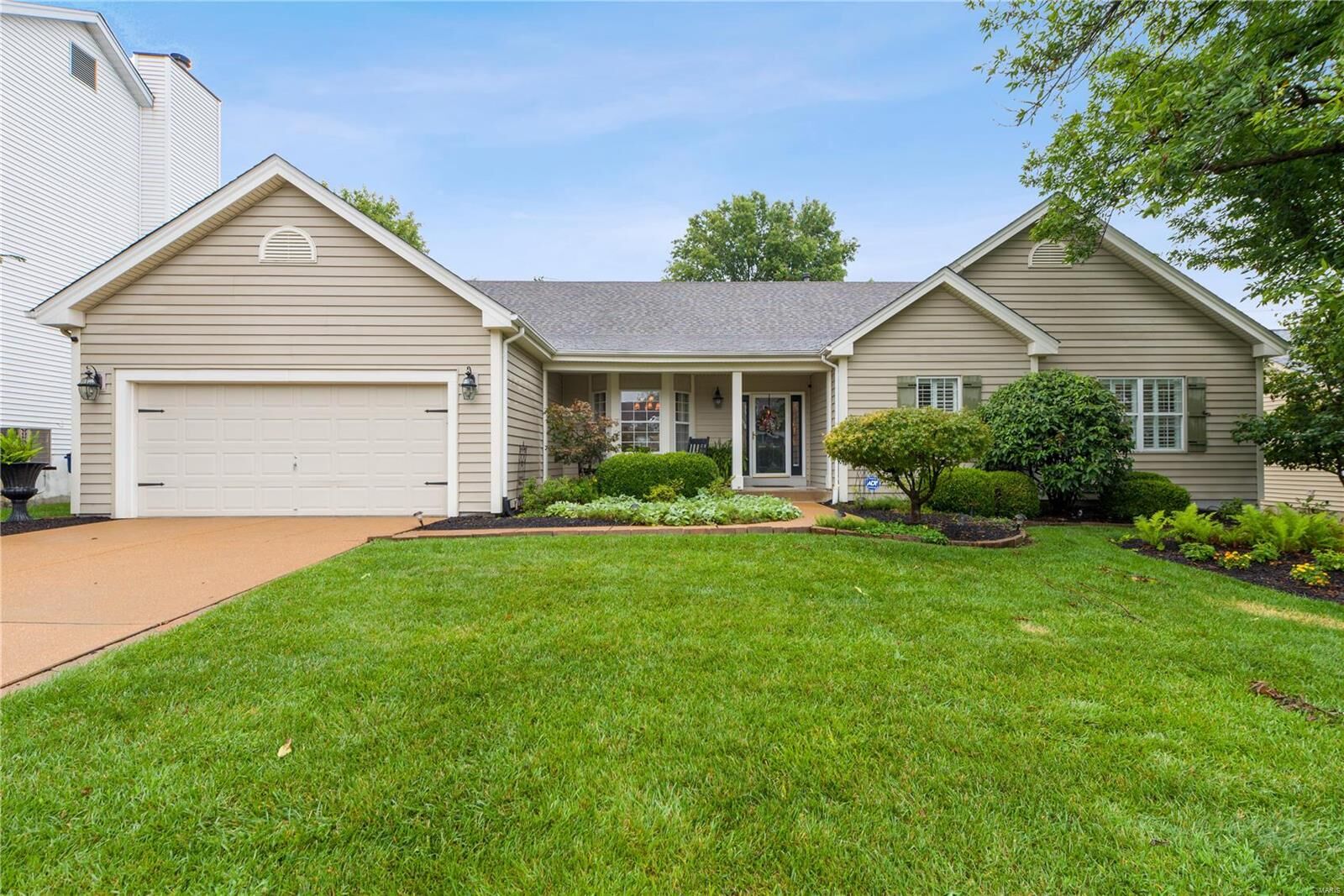 Property Photo: 433 Arbor Meadow Court MO 63021