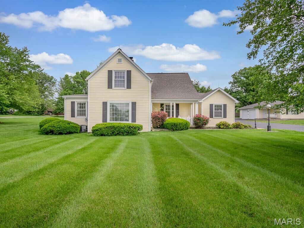 Property Photo:  2525 Mulligan Lane  IL 62220 