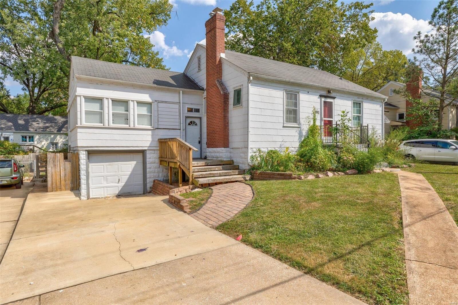 Property Photo:  1316 Belton Avenue  MO 63119