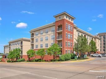 Property Photo: 1251 Strassner Drive 2301 MO 63144