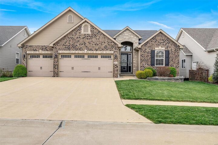 4103 Amberleigh Parkway  Imperial MO 63052 photo