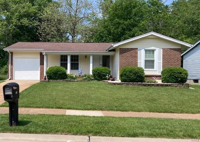 Property Photo: 671 Greenbrae Court MO 63026