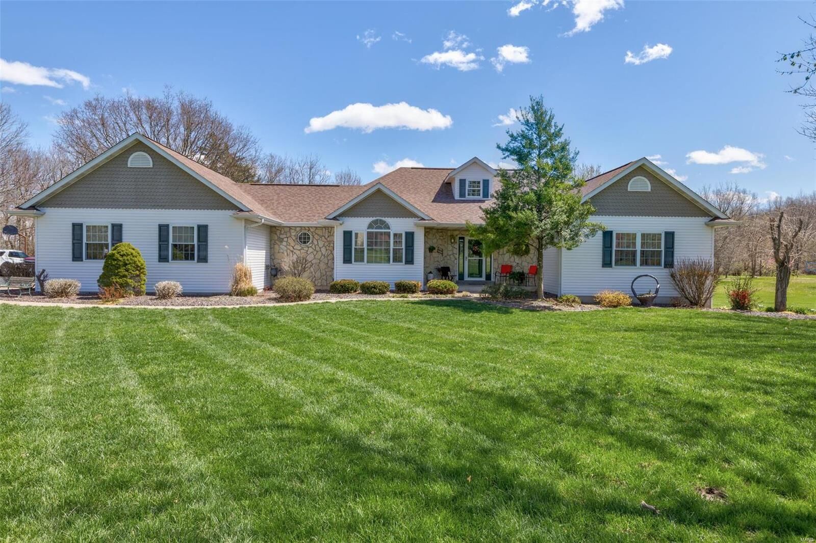 Property Photo:  21 Forest Hills Drive  MO 63090 