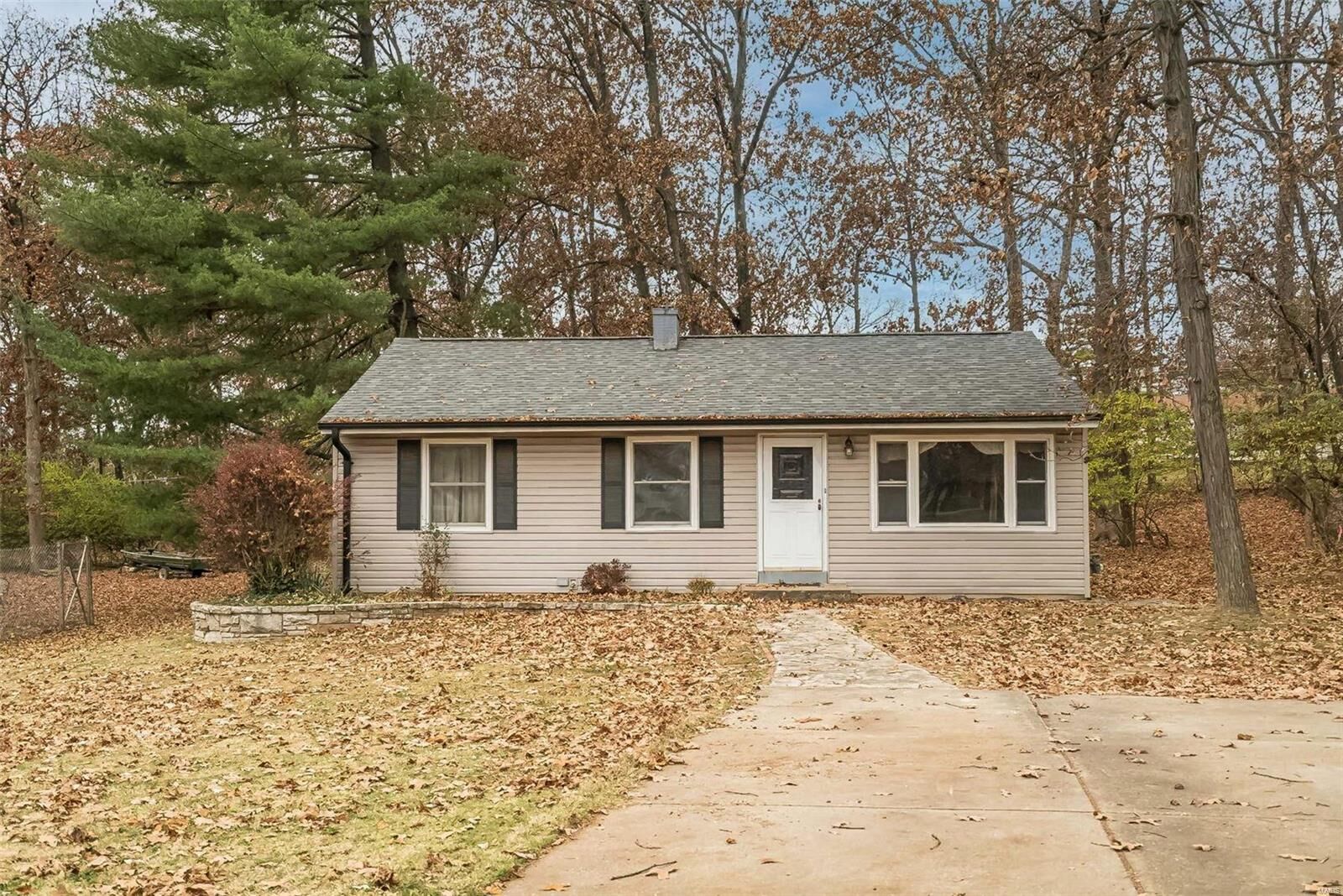 Property Photo: 229 Victor Court MO 63021