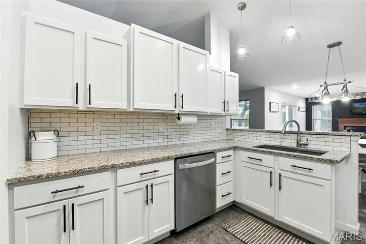Property Photo:  1334 Heritage Parkway  MO 63385 