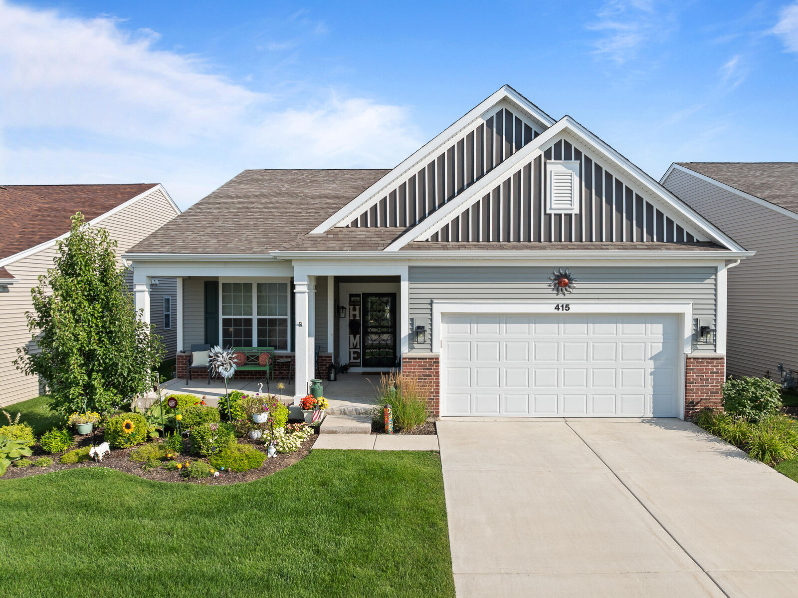 Property Photo: 415 Beethoven Dr WI 53147