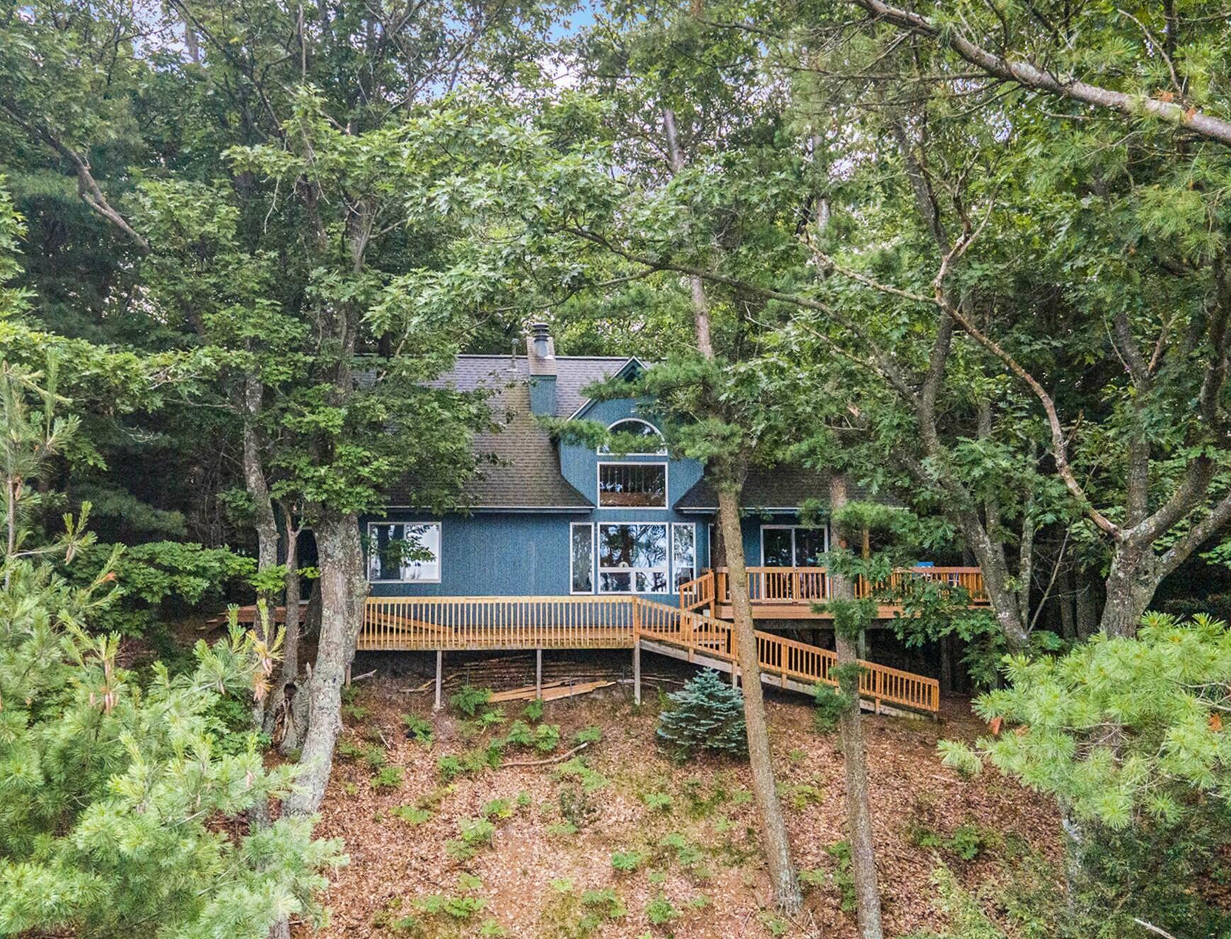 9367 N Lorraine Drive  Pentwater MI 49449 photo