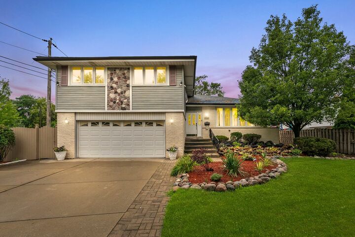 Property Photo:  10652 Laramie Avenue  IL 60453 