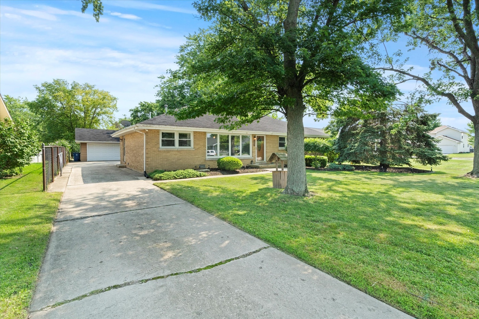 Property Photo:  5661 W Roosevelt Street  IL 60449 