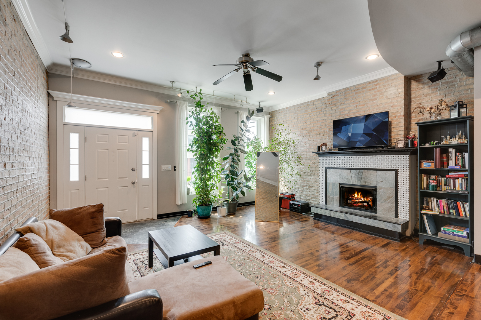 Property Photo:  1005 S Racine Avenue  IL 60607 