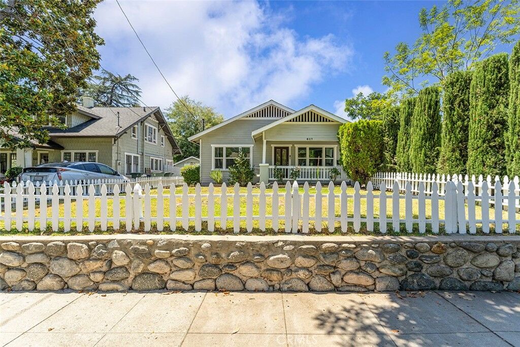 Property Photo: 617 N Wilson Avenue CA 91106