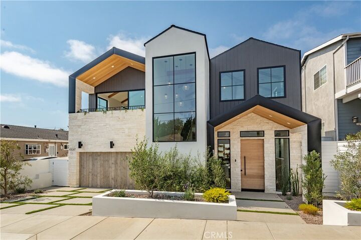 Property Photo: 1137 9th Street CA 90254