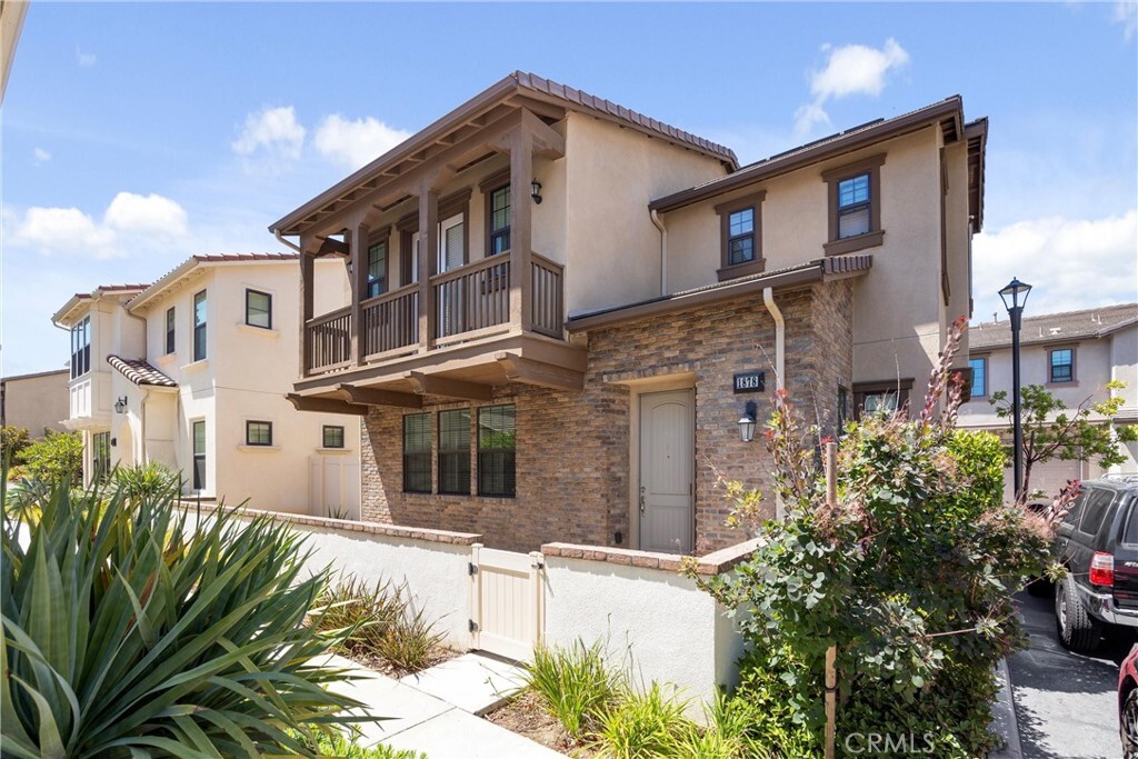 Property Photo: 1878 Harvest Circle CA 92780