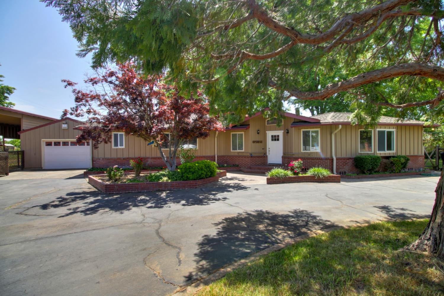 Property Photo: 10376 Spiva Road CA 95829