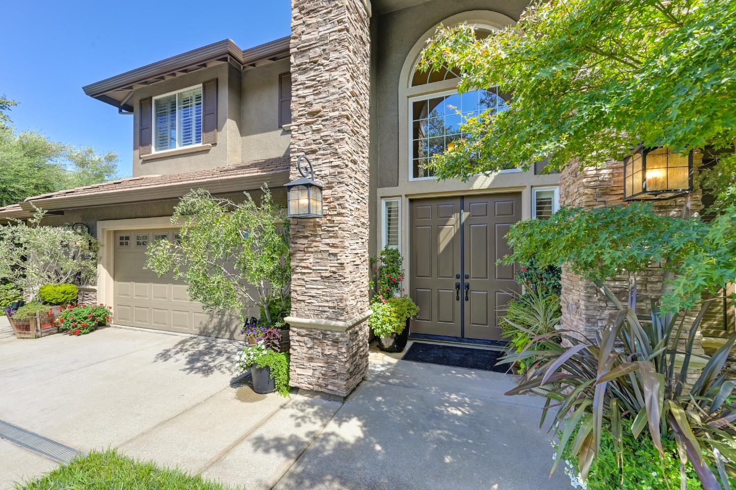 Property Photo: 3563 Foxmore Lane CA 95672