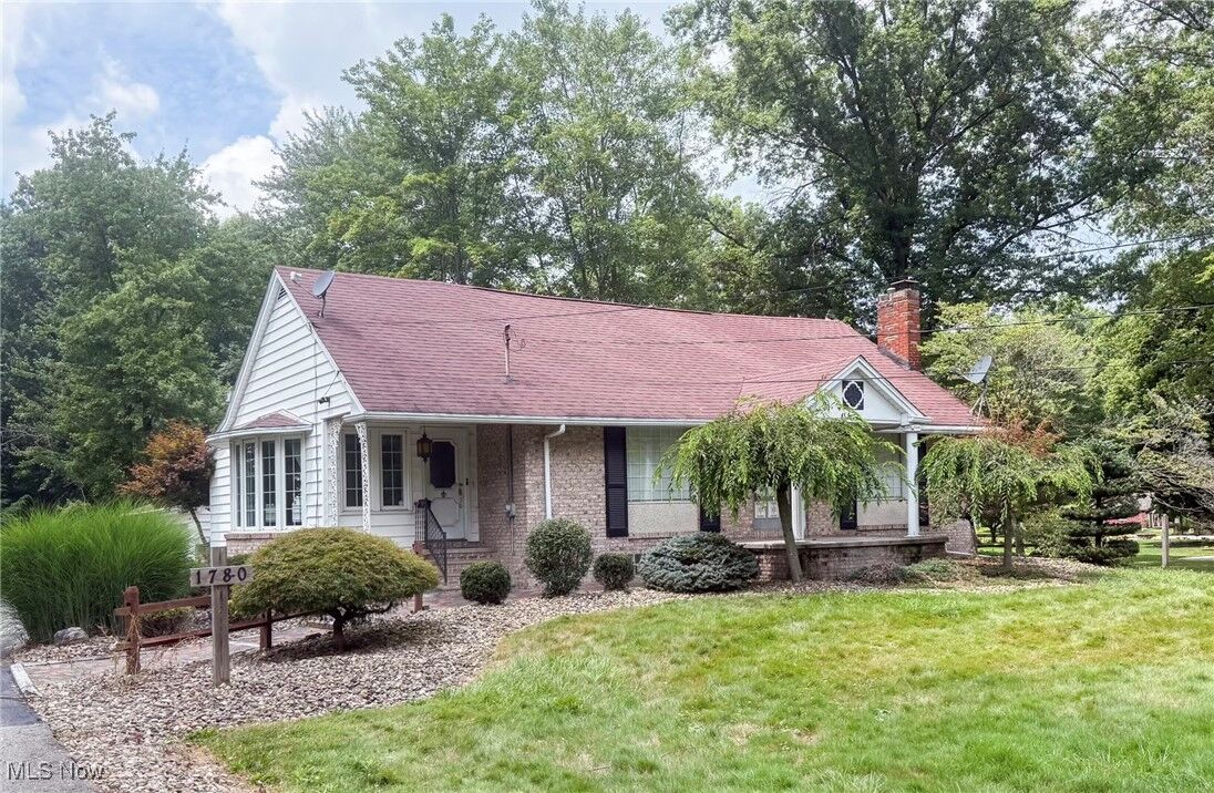 Property Photo:  1780 Pleasant Valley Road  OH 44420 