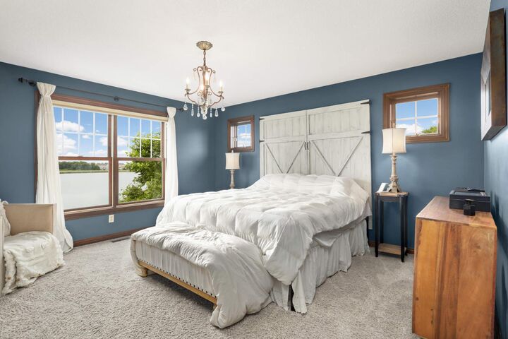 Property Photo:  11692 E Laketowne Drive  MN 55301 