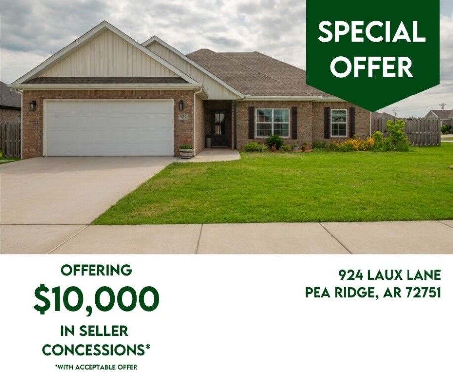 Property Photo:  924 Laux Lane  AR 72751 