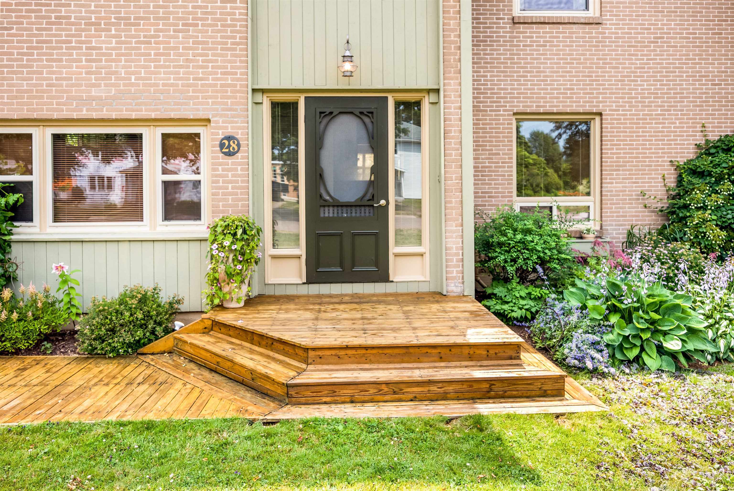 Property Photo:  28 Admiral Street  PE C1A 2C6 