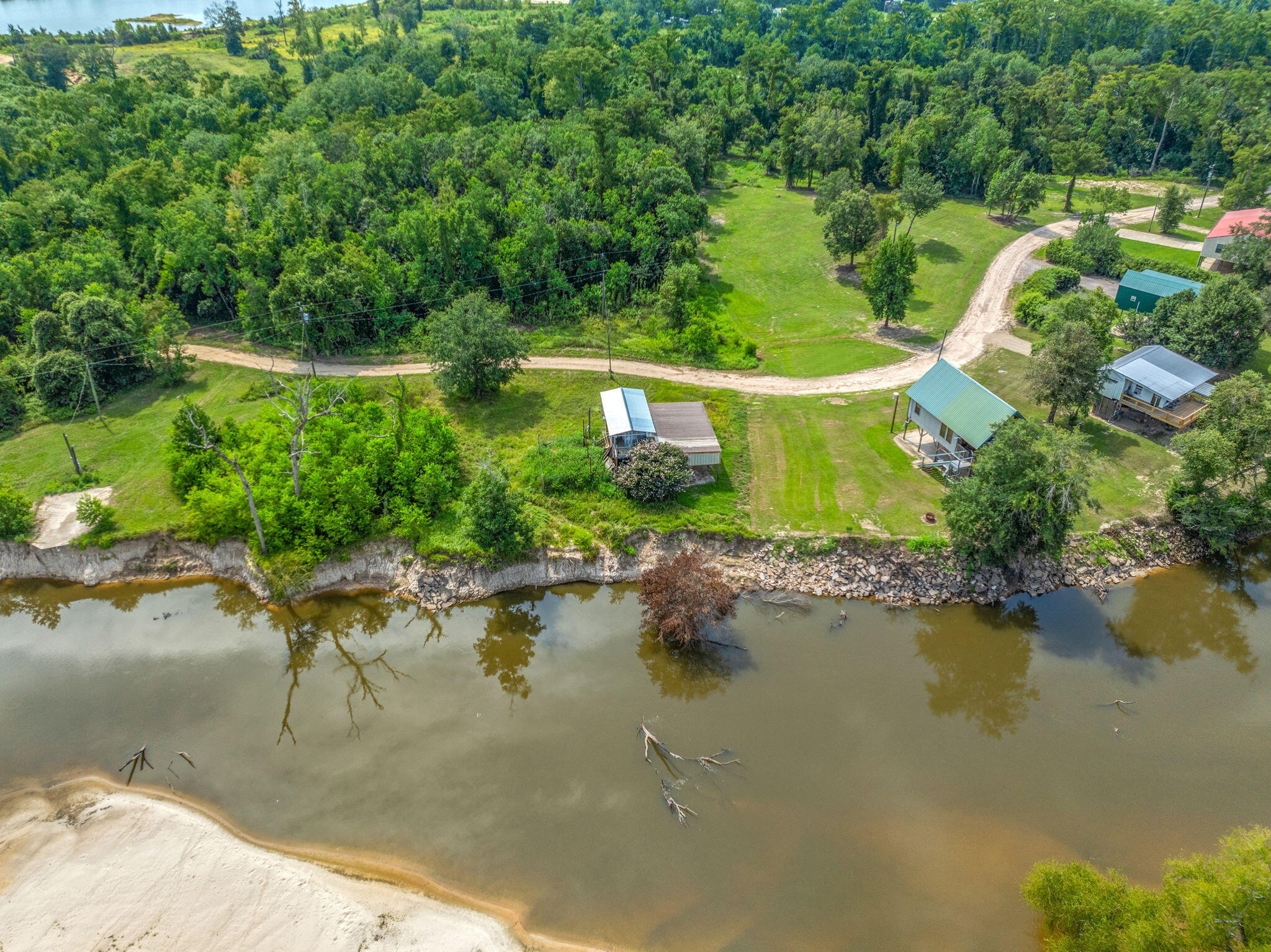 Property Photo:  526 Old Ferry Road  LA 70648 