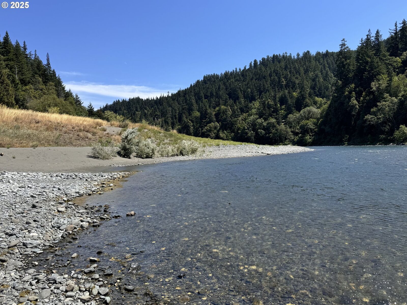 Property Photo: Silver Creek Rd 2 OR 97444