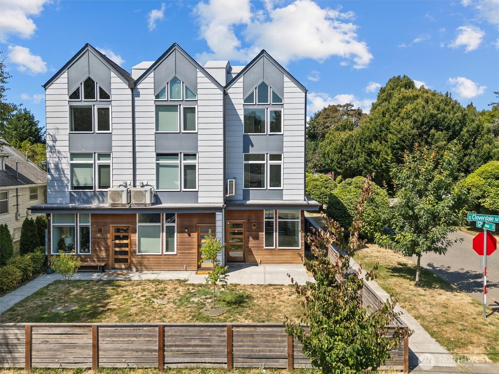 Property Photo: 1058 S Cloverdale Street C WA 98108