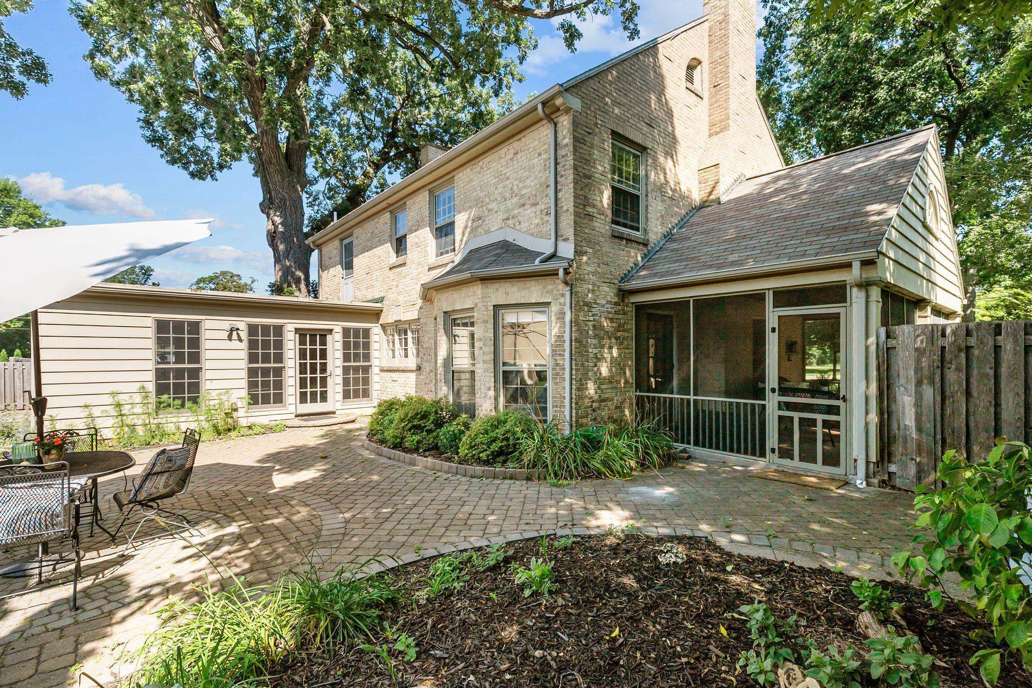Property Photo: 1309 Nicolet Boulevard WI 54956-0000
