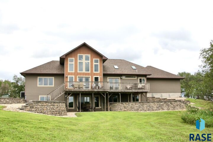 Property Photo: 30403 477th Ave SD 57001
