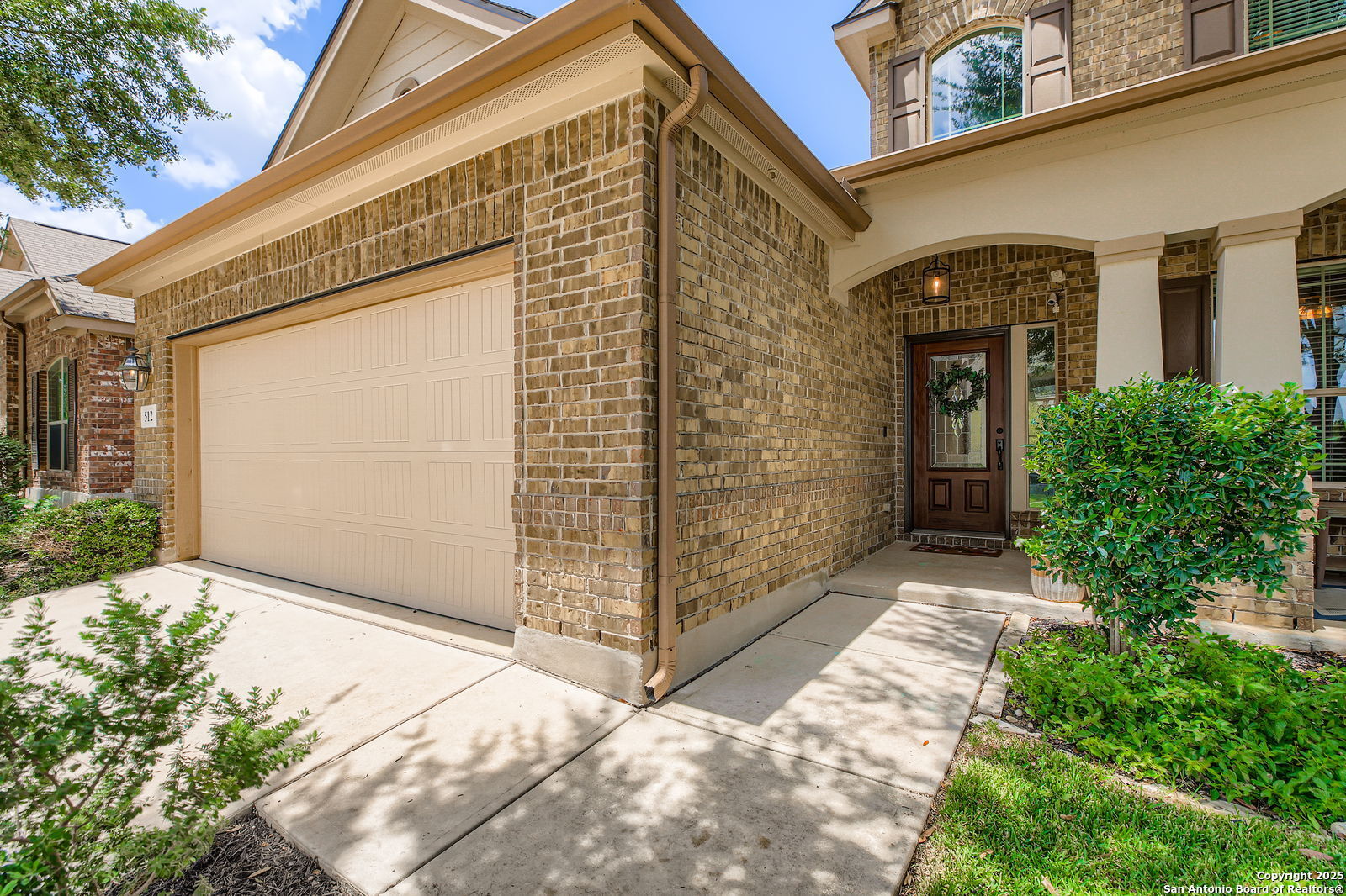 Property Photo: 512 Wagon Wheel TX 78108