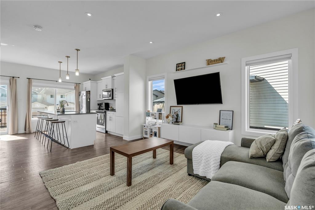 Photo de la propriété: 7901 Flax Avenue SK S4Y 0E6