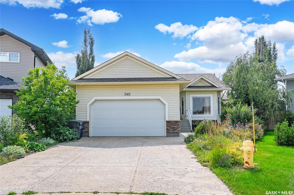 Property Photo: 740 Reddekopp Drive SK S0K 2T2