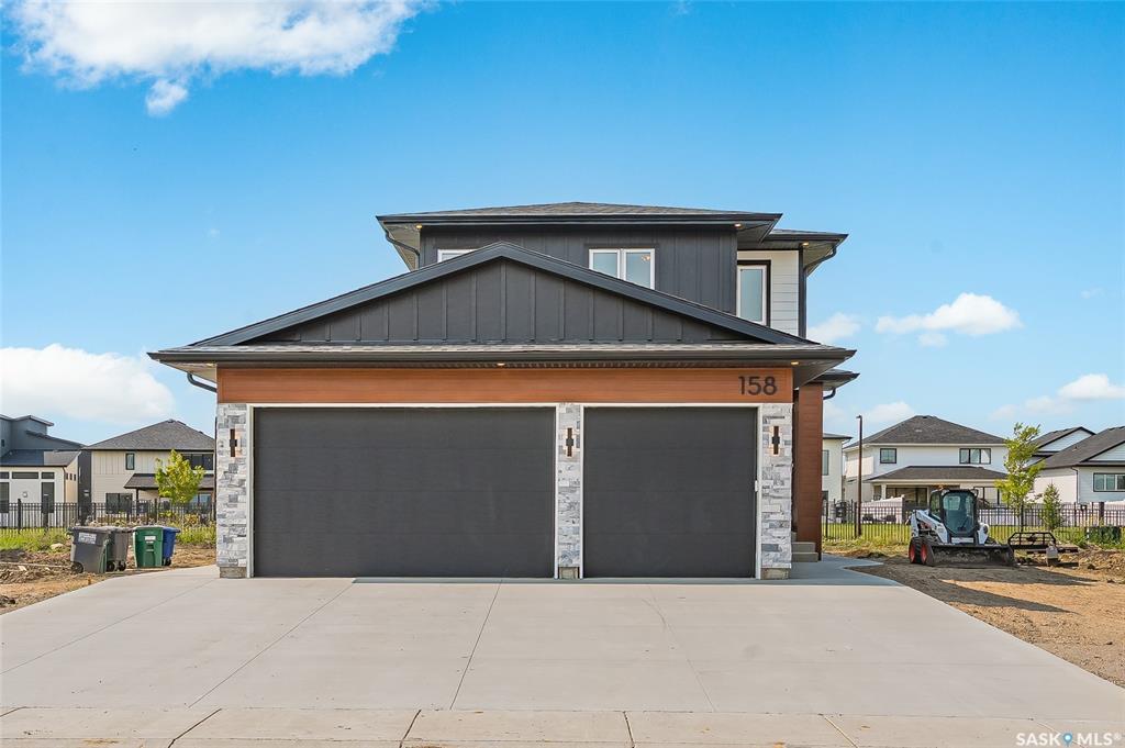 Property Photo: 158 Haverstock Crescent SK S7W 1E3