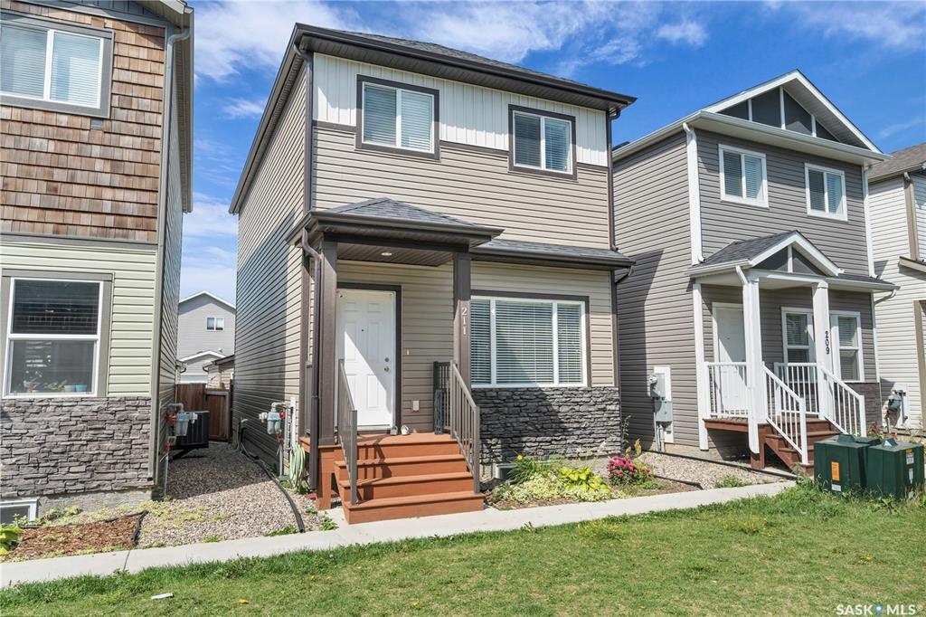 Property Photo: 1615 Richardson Road 211 SK S7R 0M7