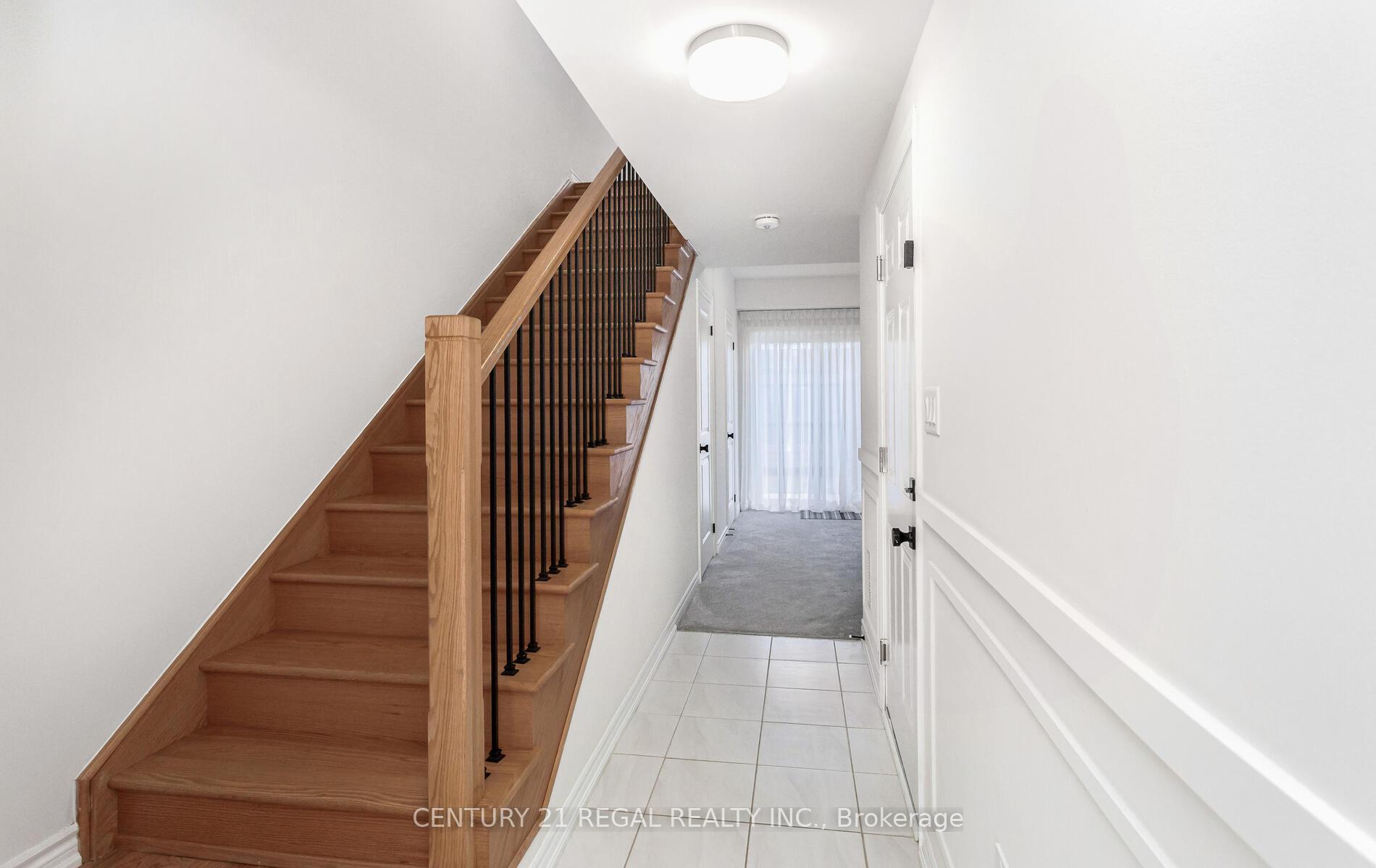 Property Photo: 24 Arcola Street ON L6P 4N7