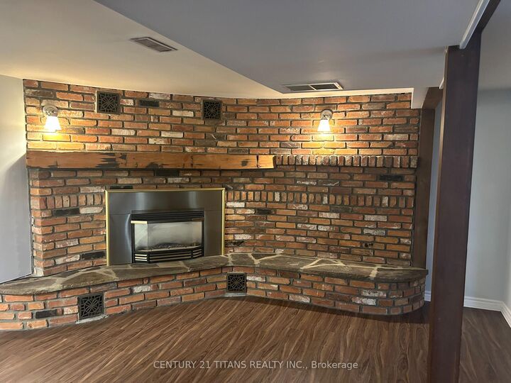 349 Carnaby Court Bsmt  Oshawa ON L1G 6N7 photo
