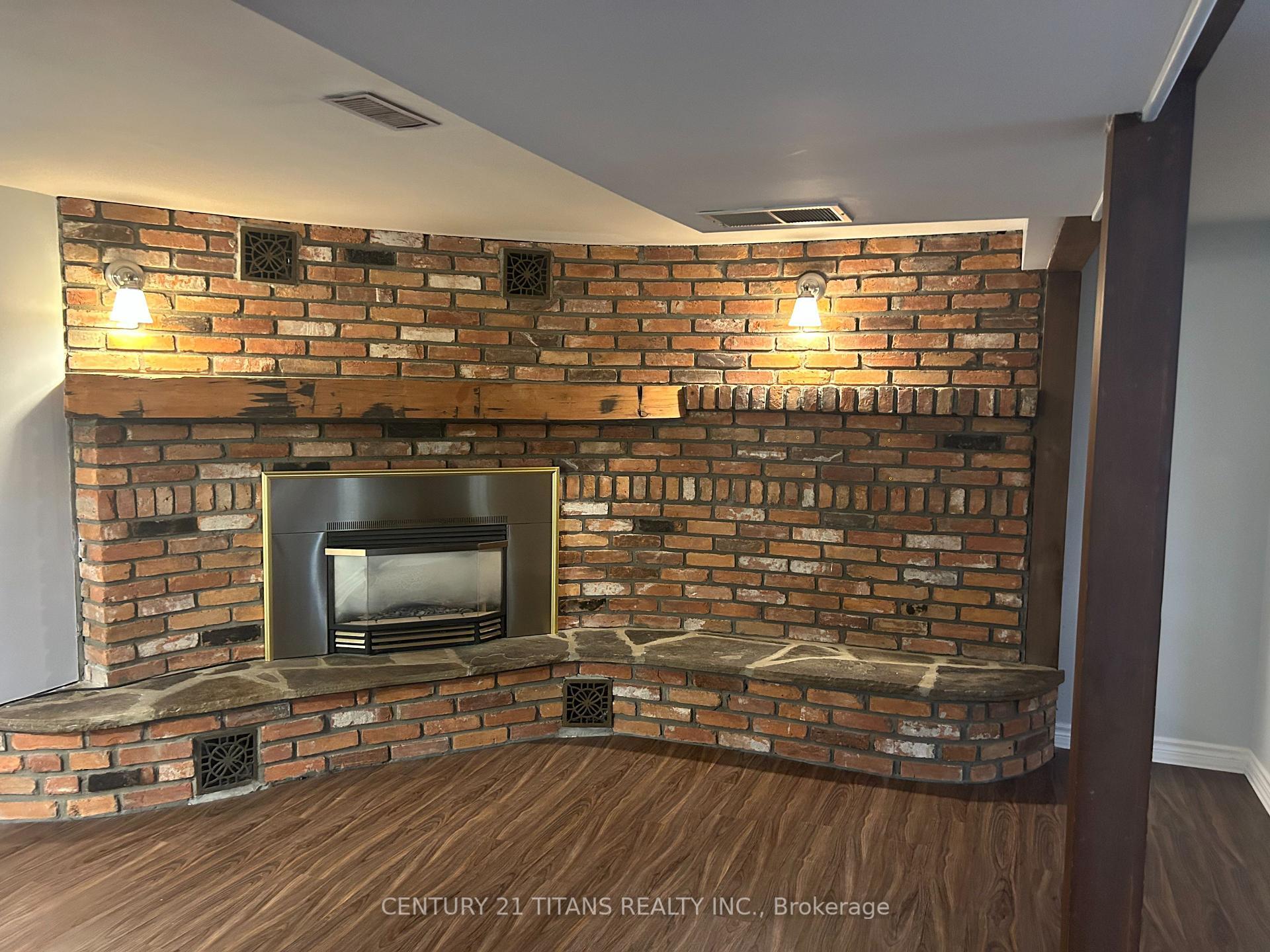 Property Photo: 349 Carnaby Court Bsmt ON L1G 6N7