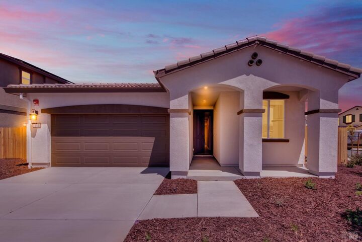 131 Bradford Drive  Vacaville CA 95687 photo