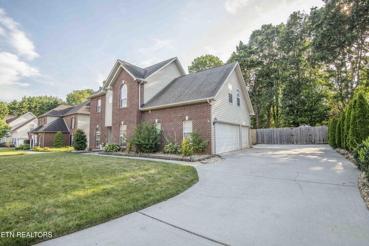 Property Photo: 866 Baylor Circle TN 37923