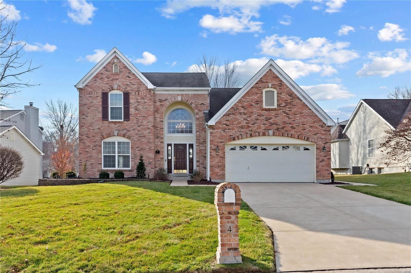 Property Photo: 4 Fox Bluff Court MO 63301