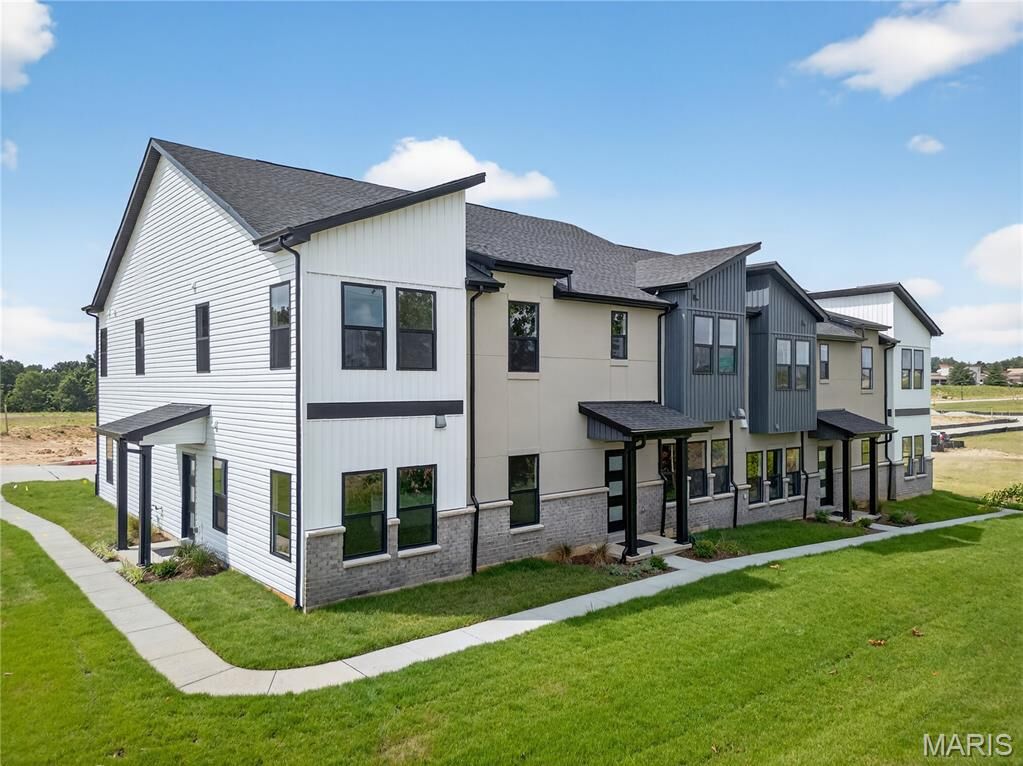 Property Photo: 493 Ginger Drive MO 63303