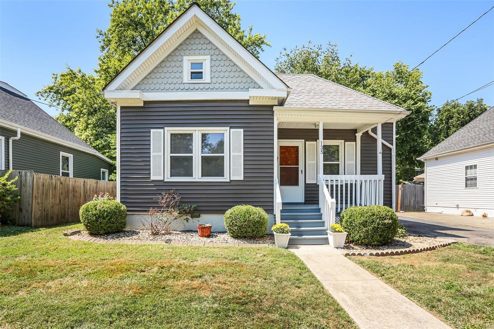 Property Photo: 135 Columbia Avenue IL 62025