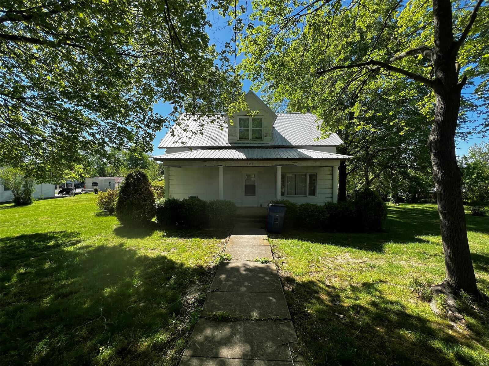 Property Photo:  406 Mill Street  MO 63764 