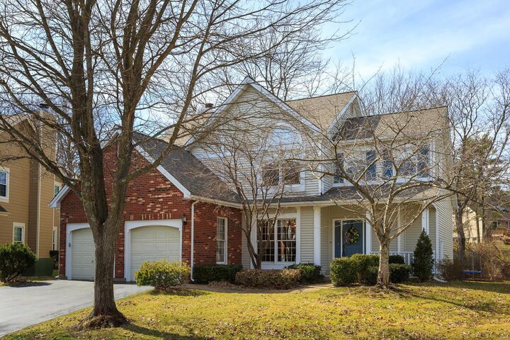16162 Walden Pond Lane  Chesterfield MO 63005 photo