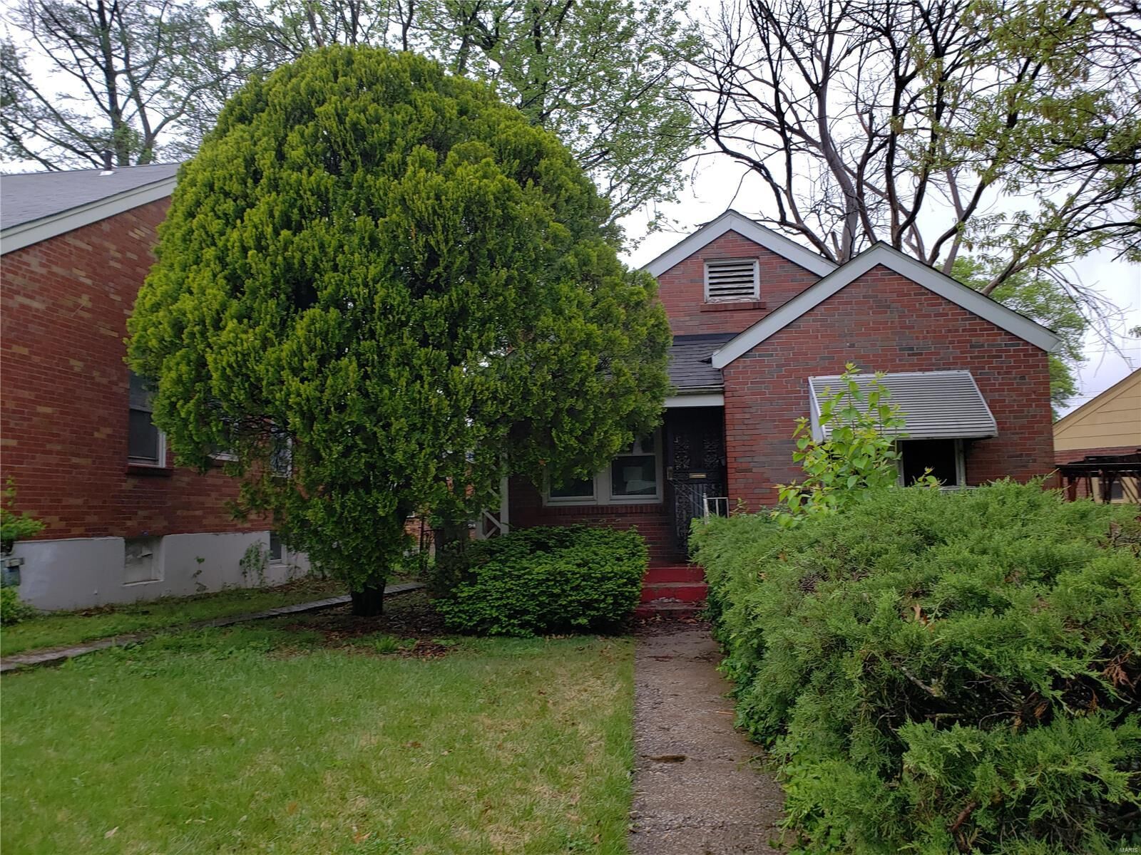 Property Photo: 7617 Canton Avenue MO 63130