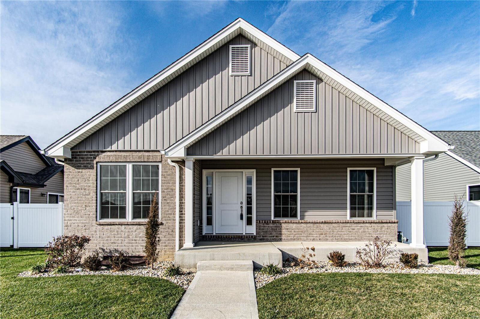 Property Photo: 3917 Finch Lane IL 62226