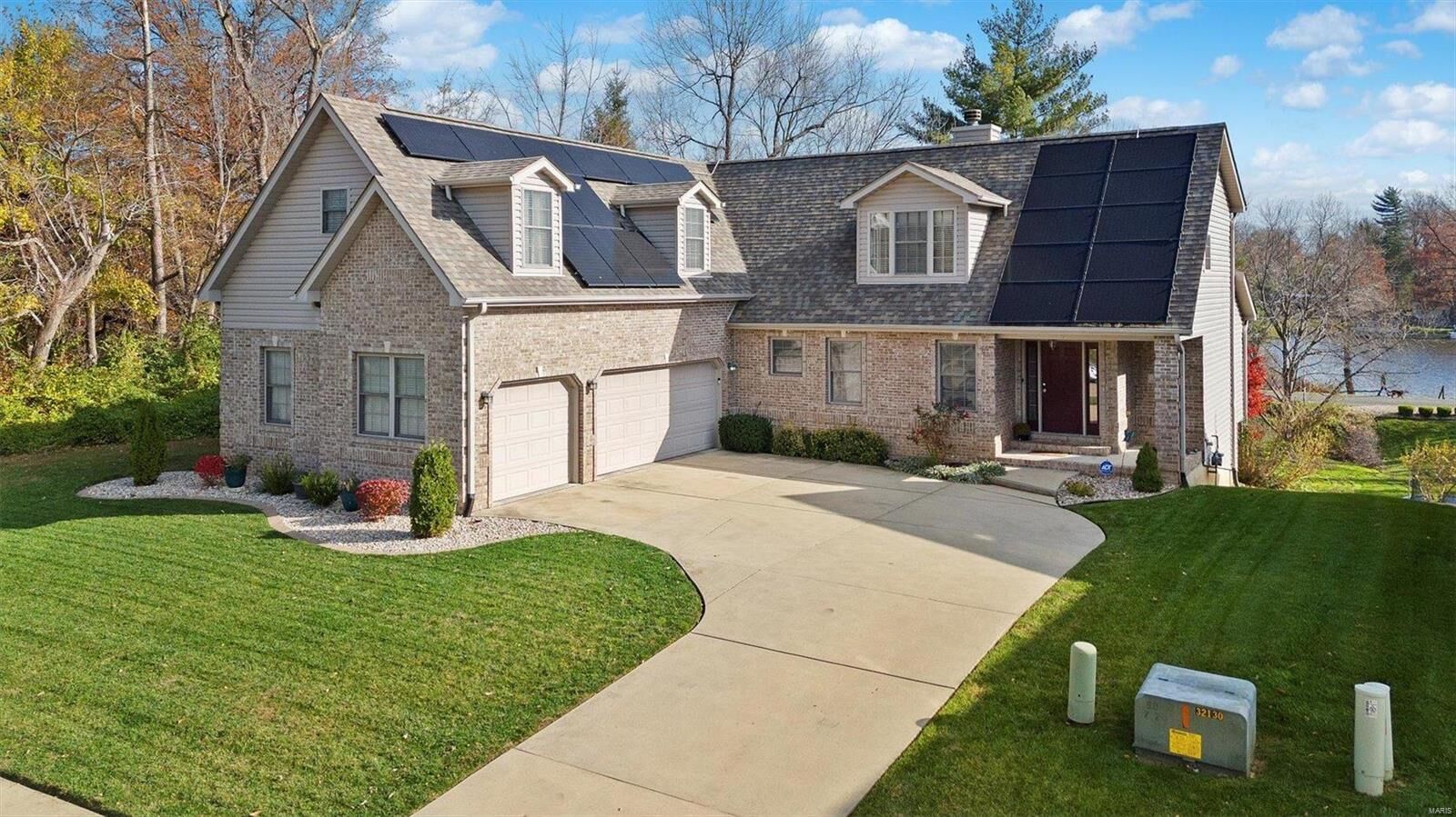 Property Photo: 304 Shea Court IL 62025