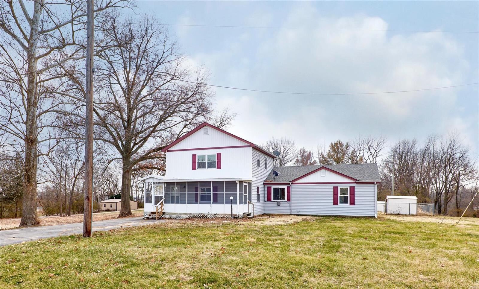 Property Photo:  4042 E Highway 47  MO 63389 